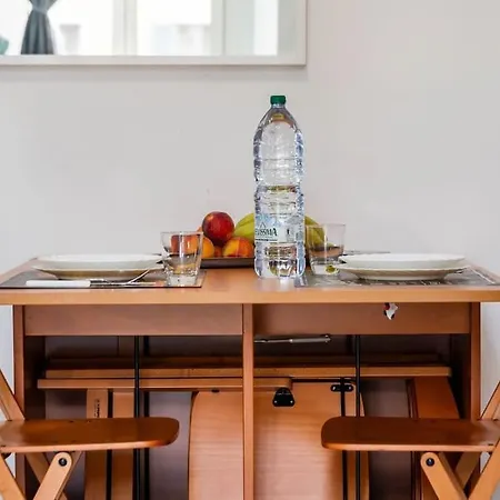 Apartament Navigli - Duomo Mediolan